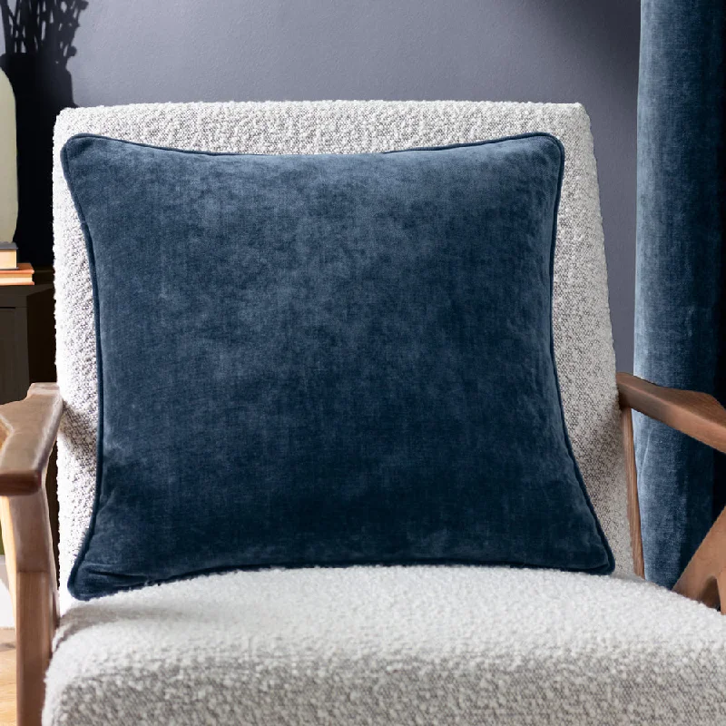 Heavy Chenille Piped Cushion Navy