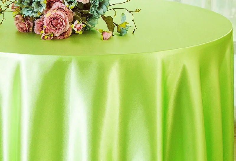 108" Seamless Round Satin Tablecloth - Key Lime (1pc)