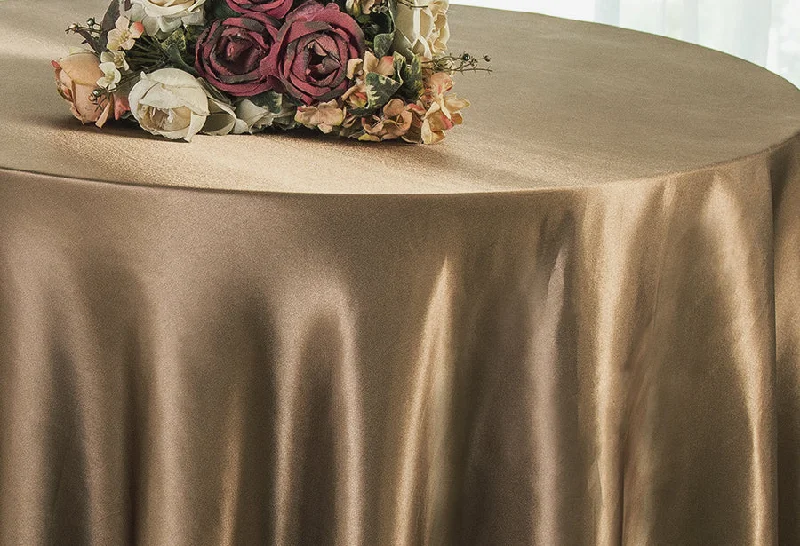 108" Seamless Round Satin Tablecloth - Latte (1pc)