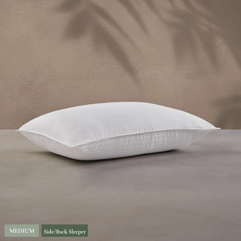 Hotel Dolce Notte II Pillow