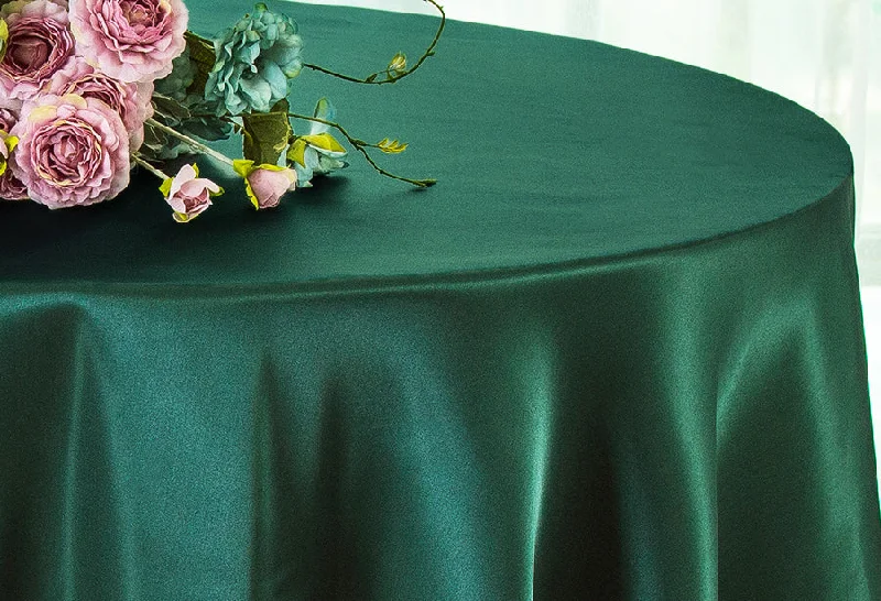 90" Seamless Round Satin Tablecloth - Hunter Green/Holly Green (1pc)