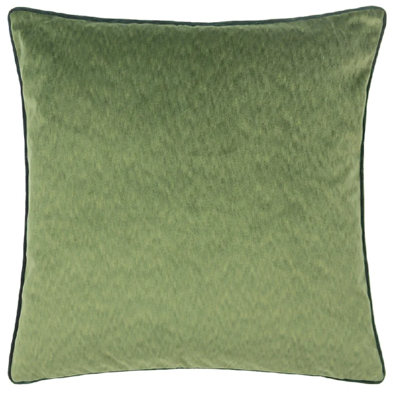 Torto Opulent Velvet Cushion Moss/Emerald